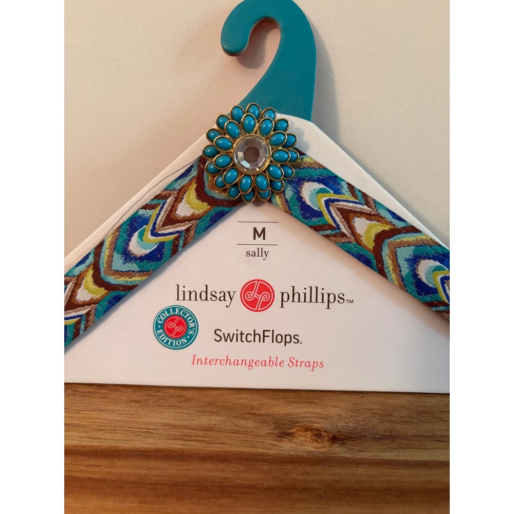 Lindsay Phillips Switch Flops Size Medium Sally Strap NEW